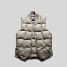 画像をギャラリービューアに読み込む, 1970's "EDDIE BAUER" DOWN VEST (SZ MEDIUM / GOOSE DOWN / GOOD CONDITION)