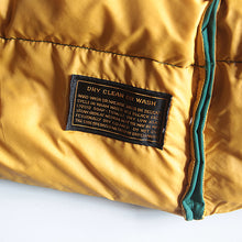 Load image into Gallery viewer, 1980's "EDDIE BAUER" GOOSE DOWN OUTDOOR VEST (SZ LARGE) MINT CONDITION