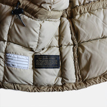 Load image into Gallery viewer, 1970's~ "EDDIE BAUER" HOODED DOWN JACKET (SZ SMALL / GOOSE DOWN)
