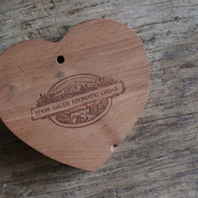 Load image into Gallery viewer, VINTAGE "EDDIE BAUER" WOOD ADBERTISING (HEART)