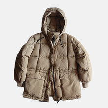 Load image into Gallery viewer, 1980's "EDDIE BAUER" DOWN PARKA (MEDIUM) MINT CONDITION
