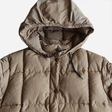 Load image into Gallery viewer, 1980's "EDDIE BAUER" DOWN PARKA (MEDIUM) MINT CONDITION