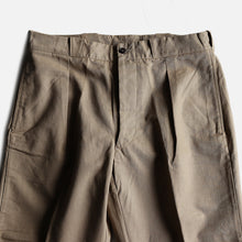 Load image into Gallery viewer, “HOLD” 1940's FRENCH ARMY M-45 CHINO TROUSER WITH METAL BUTTON (SZ W35.5×L27.5 / NEAR DEADSTOCK)