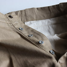 Load image into Gallery viewer, “HOLD” 1940's FRENCH ARMY M-45 CHINO TROUSER WITH METAL BUTTON (SZ W35.5×L27.5 / NEAR DEADSTOCK)