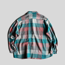 画像をギャラリービューアに読み込む, "FILL THE BILL" BUILD ROADS SHIRT