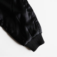 Load image into Gallery viewer, "FILL THE BILL" EMBROIDERED SATIN SOUVENIR JACKET (SZ 2 LARGE)