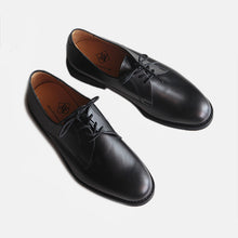 Load image into Gallery viewer, N.O.S VINTAGE "ARGUEYROLLES" FRENCH MILITARY LEATHER SHOES (EURO42 26cm)