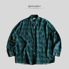画像をギャラリービューアに読み込む, 1980's "OZARK TRAIL" PRINT BLOCK CHECK FLANNEL SHIRT (SZ XL)