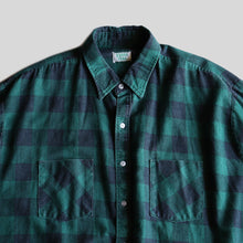 画像をギャラリービューアに読み込む, 1980's "OZARK TRAIL" PRINT BLOCK CHECK FLANNEL SHIRT (SZ XL)