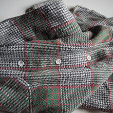 Load image into Gallery viewer, 1950's "PILGRIM" HEAVY FLANNEL SHIRT (LARGE)