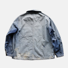 Load image into Gallery viewer, 1940's FRENCH WORK SUN FADED COTTON JACKET (SZ LARGE / BEAUIFUL HAND REPAIR)
