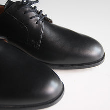 Load image into Gallery viewer, N.O.S VINTAGE "MARBOT" FRENCH MILITARY LEATHER SHOES (EURO44 27cm)