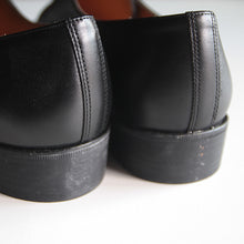 Load image into Gallery viewer, N.O.S VINTAGE "MARBOT" FRENCH MILITARY LEATHER SHOES (EURO44 27cm)