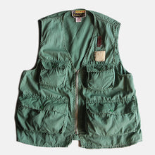 Load image into Gallery viewer, 1960's VINTAGE COTTON FISHING VEST (LARGE)