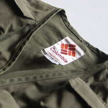Load image into Gallery viewer, MADE IN USA 1980's "COLUMBIA" FISHING VEST (LARGE)