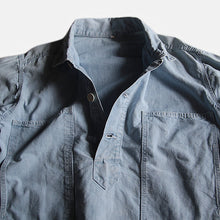 画像をギャラリービューアに読み込む, 1960's FRENCH WORK COTTON CHAMBRAY PULLOVER SHIRT (X-LARGE)