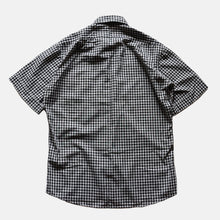 Load image into Gallery viewer, VINTAGE GINGHAM CHECK S/S COTTON B.D SHIRT (SZ MEDIUM / GOOD CONDITION)