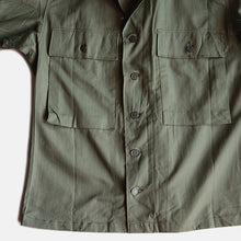 Load image into Gallery viewer, MADE IN USA N.O.S WW2 "U.S.ARMY" M-43 H.B.T JACKET (38R)