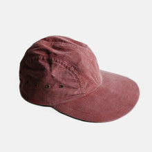 Load image into Gallery viewer, 1990's "QUAKER MARINE SUPPLY" LONG BILL CAP (SZ XL)