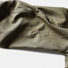 Load image into Gallery viewer, 1950's "HETTRICK“ POPLIN HUNTING JACKET (SZ MEDIUM / GOOD CONDITION)
