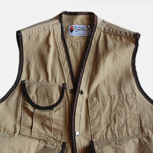 Load image into Gallery viewer, 1980's "FORESTRY SUPPLIERS INC." OUTDOOR COTTON VEST (MEDIUM)