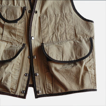 Load image into Gallery viewer, 1980's "FORESTRY SUPPLIERS INC." OUTDOOR COTTON VEST (MEDIUM)