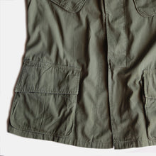 Load image into Gallery viewer, MADE IN USA 1960's "U.S.ARMY" JUNGLE FATIGUE JACKET (MEDIUM-REG)