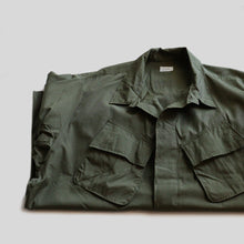 画像をギャラリービューアに読み込む, 1960's "U.S.ARMY" JUNGLE FATIGUE JACKET (SZ XL-REG / DEADSTOCK)