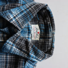 Load image into Gallery viewer, 1960's "KING KOLE" HEAVY COTTON FLANNEL SHIRT (SZ LARGE / GOOD CONDITION)
