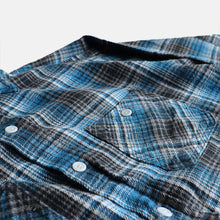 Load image into Gallery viewer, 1960's "KING KOLE" HEAVY COTTON FLANNEL SHIRT (SZ LARGE / GOOD CONDITION)