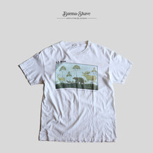 Load image into Gallery viewer, 1990's "L.L.BEAN" WARREN KIMBLE ANIMAL ART T-SHIRT (SZ MEDIUM / USED CONDITION)