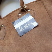 画像をギャラリービューアに読み込む, 1980's "BROOKSTONE" SUEDE LEATHER TOTE (DEADSTOCK)