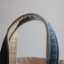 Load image into Gallery viewer, MADE IN USA VINTAGE "L.L.BEAN" CANVAS TOTE BAG