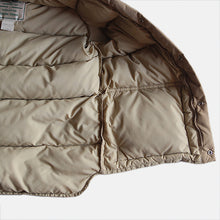 Load image into Gallery viewer, 1970's "L.L.BEAN" GOOSE DOWN VEST (MEDIUM) MINT CONDITION