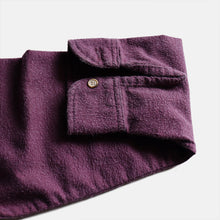 Load image into Gallery viewer, 1990's "EDDIE BAUER" CHAMOIS SHIRT (SZ FITS LIKE MEDIUM / PURPLE)