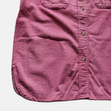 Load image into Gallery viewer, 1990's "EDDIE BAUER" CHAMOIS SHIRT (SZ FITS LIKE MEDIUM / PINK)