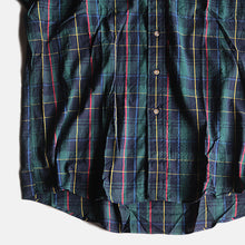 Load image into Gallery viewer, N.O.S 1980's "LANDS' END" SEERSUCKER S/S B.D OVER SHIRT (LARGE)