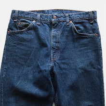 Load image into Gallery viewer, MADE IN U.S.A 1980's "LEVI'S" 505 DENIM PANTS (W34 L30)