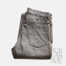Load image into Gallery viewer, ~1980's "LEVI'S" LOT 519 CORDUROY PANTS (W30×L30 / NON WASH)