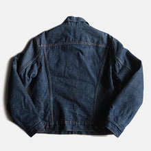 Load image into Gallery viewer, 1970's "LEVI'S" 70505 DENIM TRACKER WITH TROY BLANKET (42 LARGE)