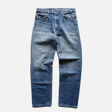 Load image into Gallery viewer, 1990's "LEVI'S" 505 DENIM PANTS (SZ W33×L30 / GOOD FADE / MADE IN USA)