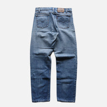 Load image into Gallery viewer, 1990's "LEVI'S" 505 DENIM PANTS (SZ W33×L30 / GOOD FADE / MADE IN USA)