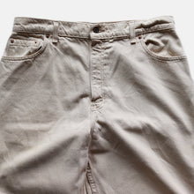 Load image into Gallery viewer, 1990's "LEVI'S" 550 SLIM TAPARED DENIM PANTS (W33×L32 / MADE IN USA)