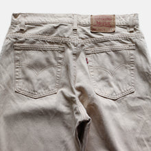 Load image into Gallery viewer, 1990's "LEVI'S" 550 SLIM TAPARED DENIM PANTS (W33×L32 / MADE IN USA)