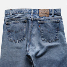 Load image into Gallery viewer, 1990's "LEVI'S" 505 DENIM PANTS (SZ W33×L30 / GOOD FADE / MADE IN USA)