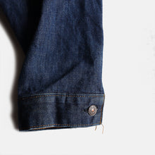 Load image into Gallery viewer, 1980's "LEVI'S" 70505 DENIM JACKET (SZ 46 / MINT CONDITION)