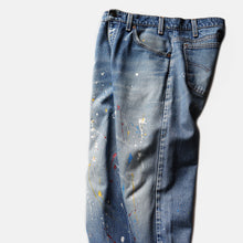 Load image into Gallery viewer, 1980's "LEVIS" 505 DENIM PANTS (SZ W32×L30 / GOOD PAINTING MADE IN USA)