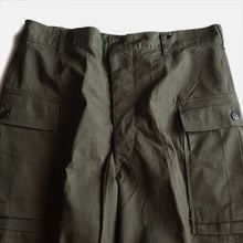 Load image into Gallery viewer, N.O.S 1940's U.S.ARMY M-43 H.B.T TROUSER (W38 L33)