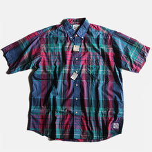 Load image into Gallery viewer, N.O.S 1980's "GANT" INDIA MADRAS COTTON S/S SHIRT (LARGE)