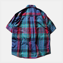 Load image into Gallery viewer, 1980's "GANT" INDIA MADRAS COTTON S/S SHIRT (LARGE)